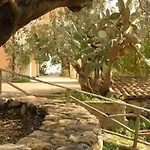 Antico Borgo Etneo Country * Calatabiano