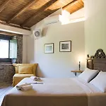 Antico Borgo Etneo Country * Calatabiano