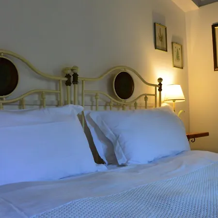 Antico Borgo Etneo Alloggio per agriturismo *