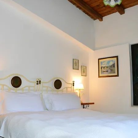 Antico Borgo Etneo Alloggio per agriturismo *