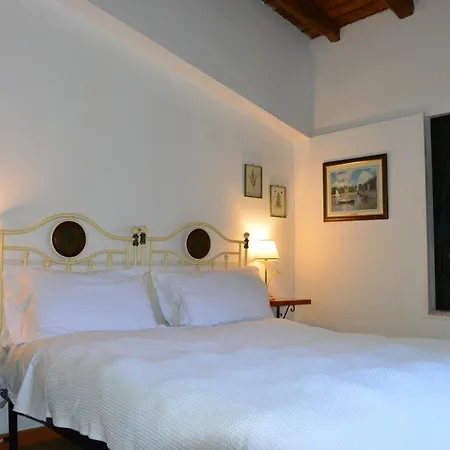Alloggio per agriturismo Antico Borgo Etneo Calatabiano