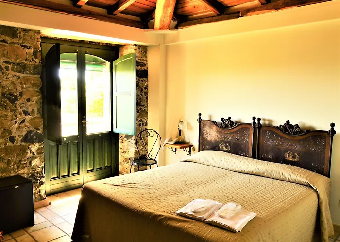 Κατάλυμα σε φάρμα Antico Borgo Etneo Country *