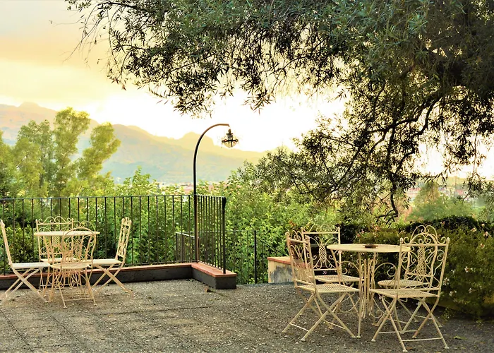 Κατάλυμα σε φάρμα Antico Borgo Etneo Country