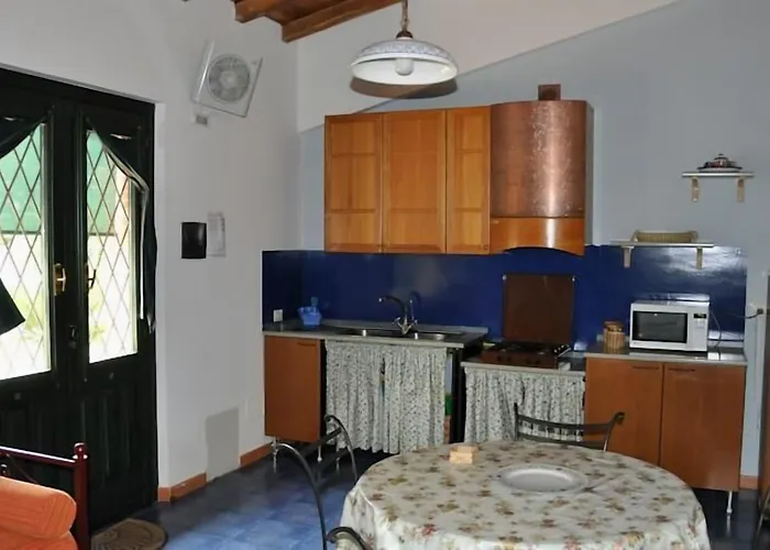 Antico Borgo Etneo Country Κατάλυμα σε φάρμα