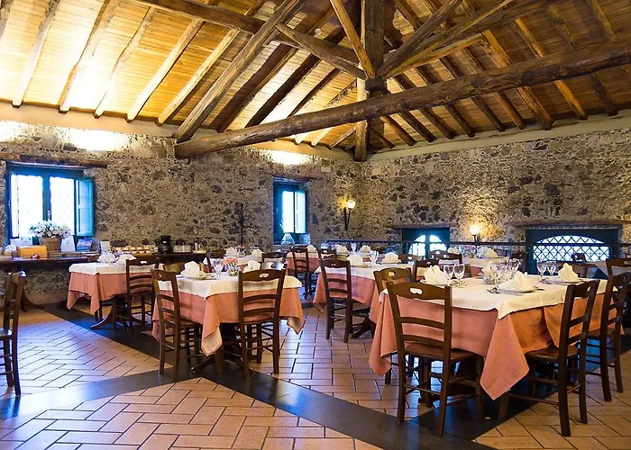 Antico Borgo Etneo Country *